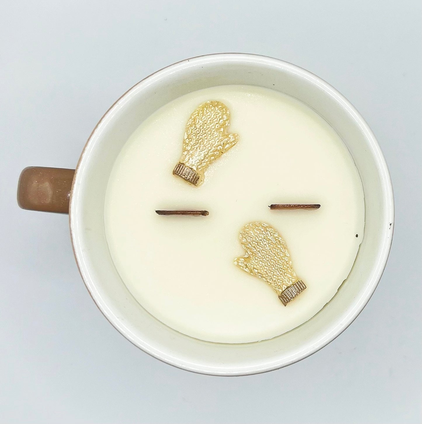 SNUGGLE UP AUTUMN MUG CANDLE