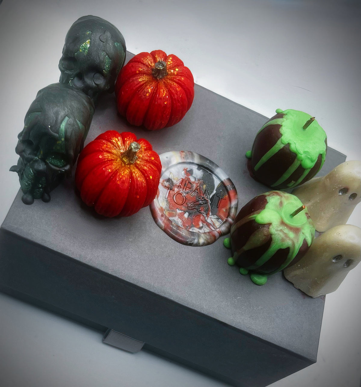 TRICK OR TREAT HALLOWEEN GIFT SET
