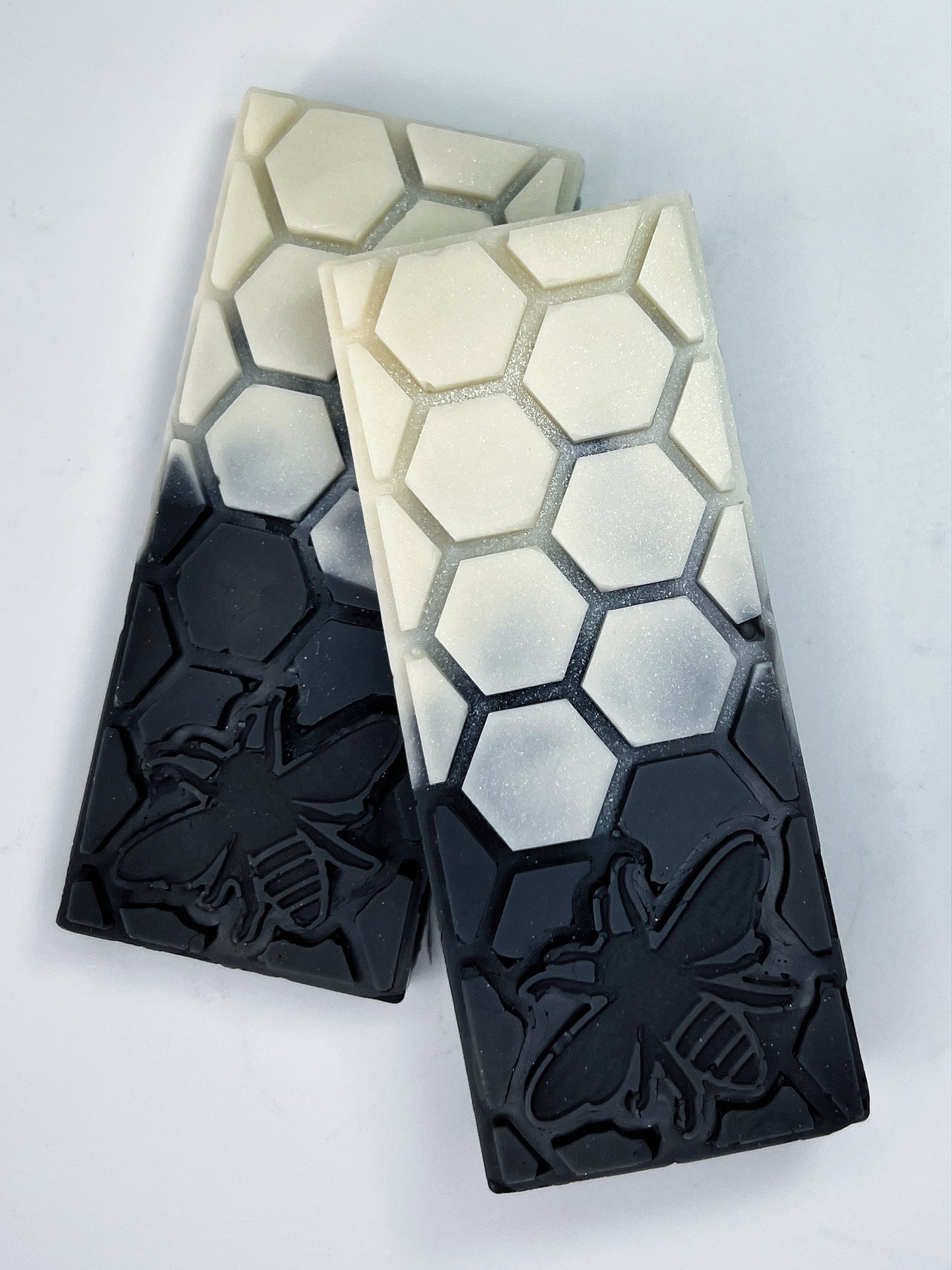 AFTERSHAVE INSPIRED BEESWAX SNAP BARS